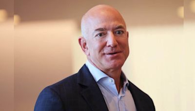 Jeff Bezos to sell $5 billion of Amazon as shares hit record high