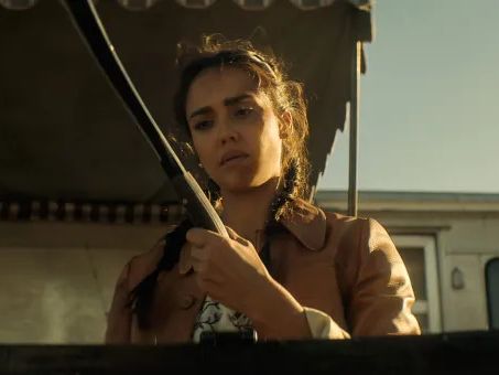 Trigger Warning Photos Set Release Date for Netflix’s Jessica Alba Action Movie