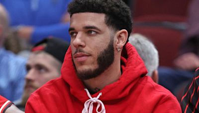 Lonzo Ball reportedly picks up player option worth over $21 million. What it means for the Chicago Bulls