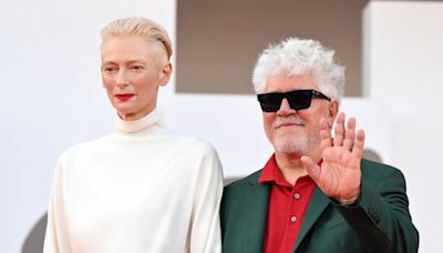 TIFF proyecta 'La habitación de al lado' tras el triunfo de Almodóvar en Venecia