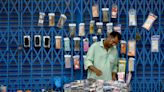 Pakistán bloquea 210.000 tarjetas SIM para fomentar el pago de impuestos