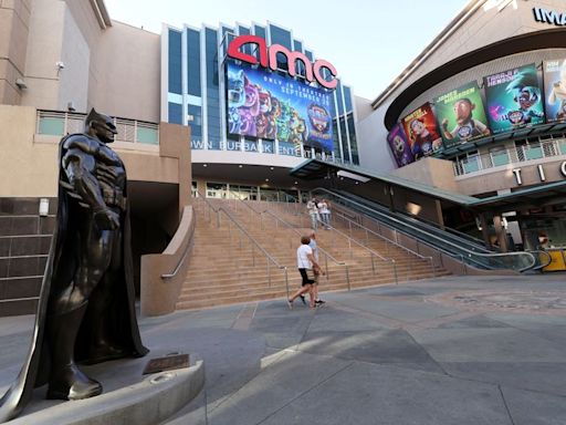 Theater chain AMC posts quarterly revenue above estimates