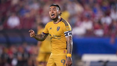 MLS suspendió por cuatro partidos al colombiano Cristian Arango ante presunto acoso - El Diario NY