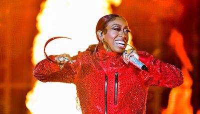 Missy Elliott and friends put on a dazzling audio-visual ‘experience’ in Cleveland