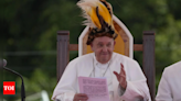 Pope Francis visits remote town in Papua New Guinea - Times of India