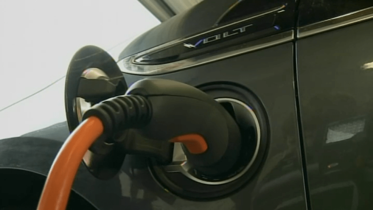 San Diego beaches, parks & more to get hundreds of new EV chargers in coming years