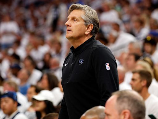 Timberwolves and coach Chris Finch agree to 4-year extension: Report