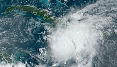 Mexico girds for hit from Hurricane Beryl