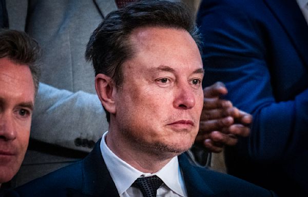 Maddow Blog | In new suit, Musk’s X accuses advertisers of boycotting platform after Twitter takeover