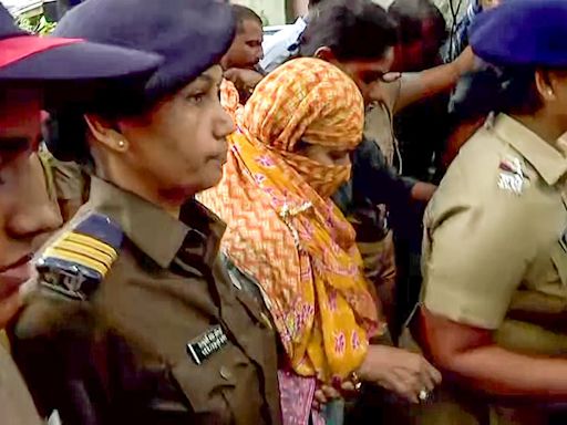 Pune: IAS Puja Khedkar's Mother, Manorama, Sent to Police Custody Till July 20 for Allegedly Threatening People with a Gun (VIDEO)
