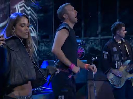 Tini Stoessel cantó con Coldplay en el programa Saturday Night Live: “No tengo palabras”