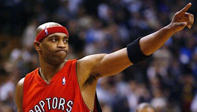 Vince Carter set to be first Toronto Raptors player to have jersey number retired: report