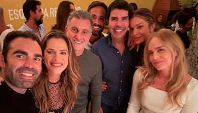 Angélica comemora aniversário de Ingrid Guimarães com Huck e Grazi Massafera