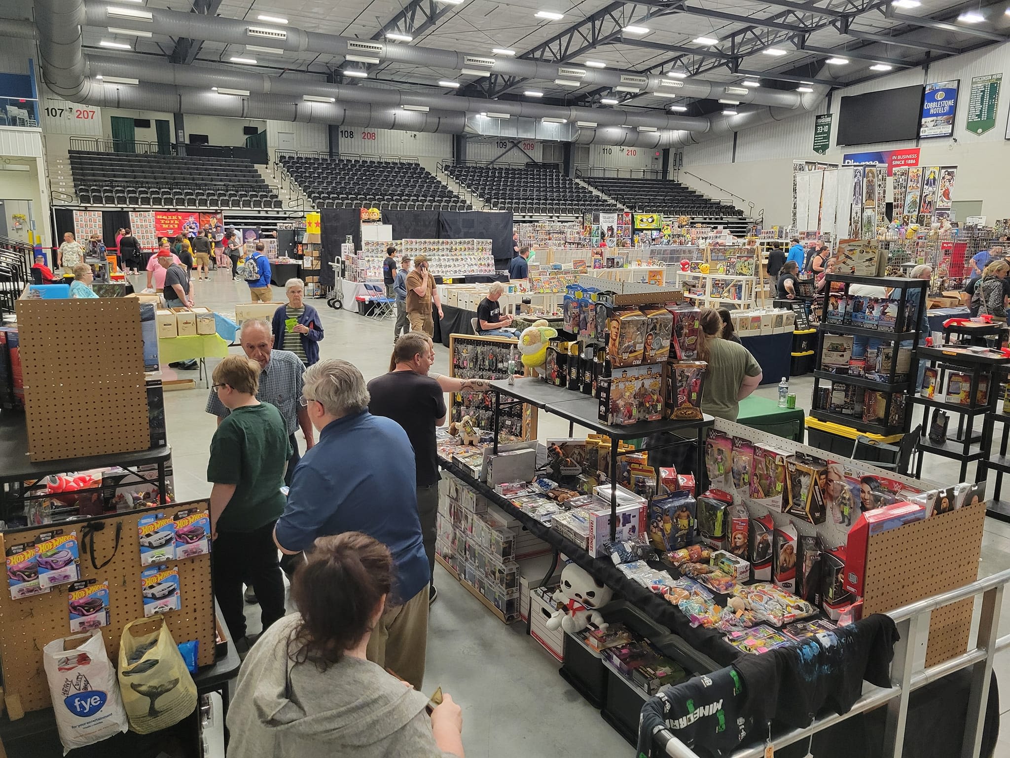 A vintage comic and toy show is coming to Cudahy on July 28 with 48 tables of vendors
