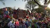 Texas governor urges lawmakers to examine school safety after shooting