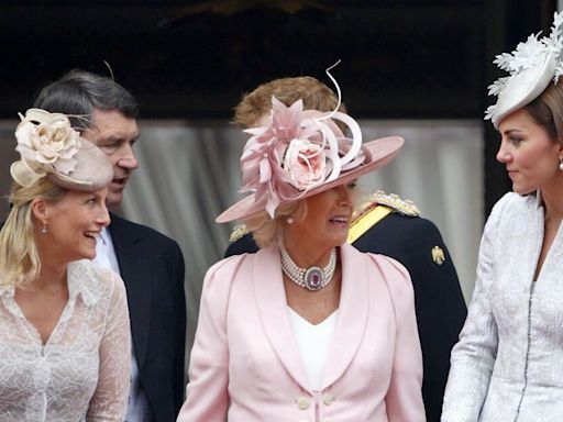 Queen Camilla 'ruffled feathers' with odd demand for Princess Kate and Sophie