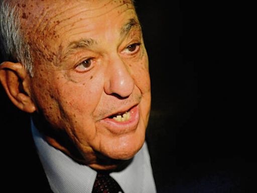 Renowned forensic pathologist Cyril Wecht dies