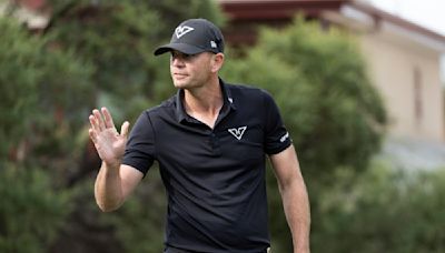 Brendan Steele wins LIV Golf Adelaide tournament from fast-finishing Louis Oosthuizen