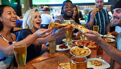 Boston's Pizza Restaurant & Sports Bar opens first location in Casper