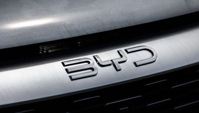 New BYD Hybrid Can Drive Non-Stop for More Than 2,000 Kilometers