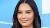 Na luta contra o câncer Olivia Munn, de X-Men, revela retirada de útero e ovários - OFuxico