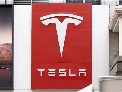 美國結束對Tesla(TSLA.US)Model X安全帶問題初步調查