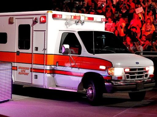 WWE fans 'uncomfortable' as top superstar 'coughs up blood' in the ring