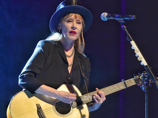 Suzanne Vega y Toquinho, sugerentes trovadores sin fronteras en Porta Ferrada