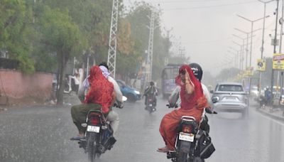 Delhi-NCR To Receive Heavy Rain With Thunderstorms Today, IMD Issues Red Alert Across 9 States; Check Forecast