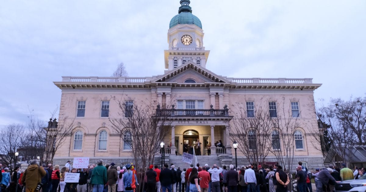 Athens elections shape up as referendum on crime after student killed on UGA campus