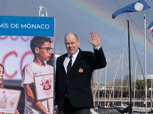 Alberto de Mónaco inaugura en Barcelona una muestra de áreas marinas protegidas del Mediterráneo