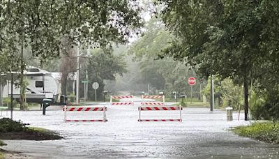 Tropical updates for Wilmington: Storm continues to lash the region as it heads toward land