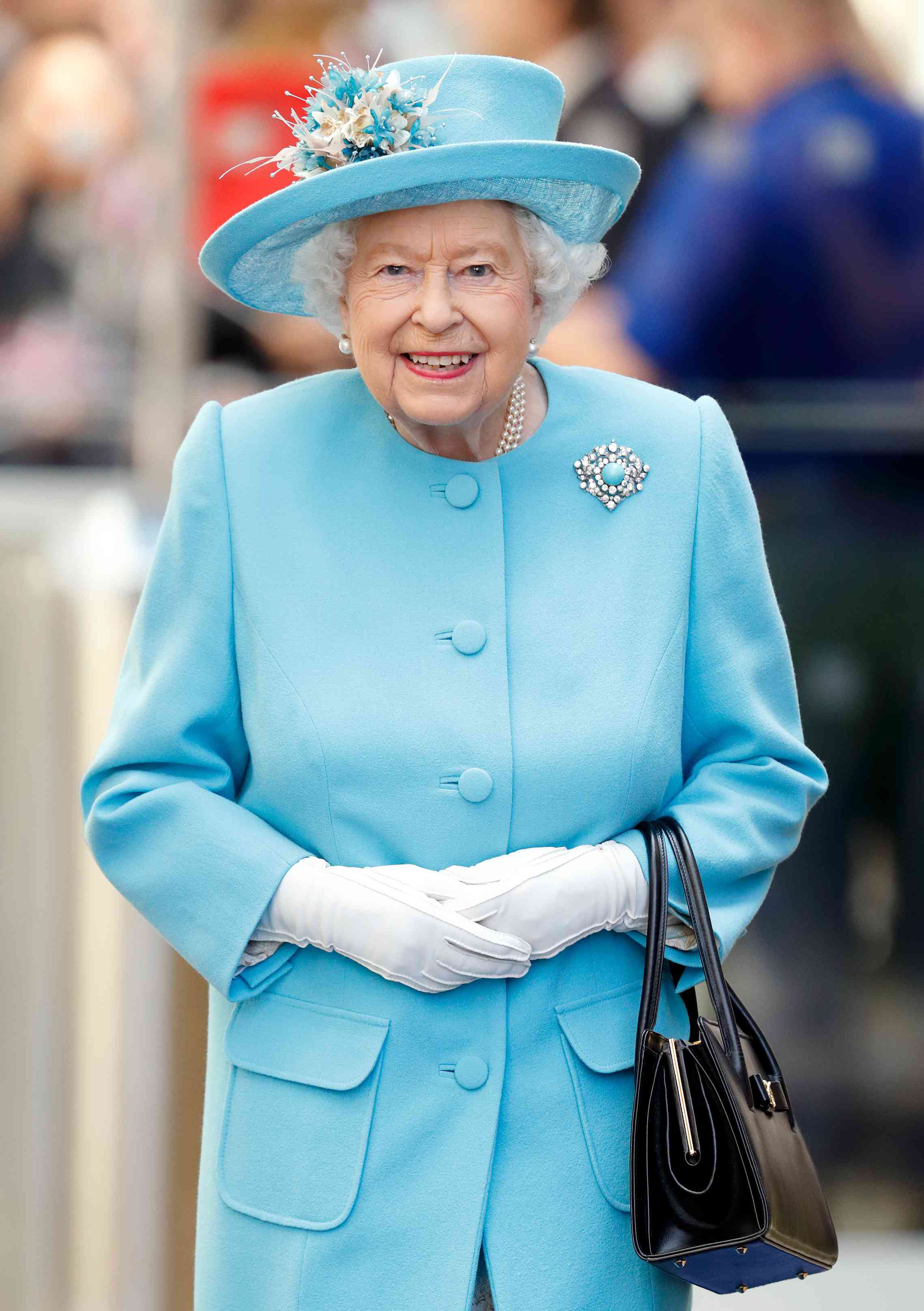 Queen Elizabeth Used to Send Secret Messages to Her Staff Using Her Purse