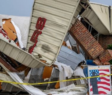 Tornados e tempestades deixam ao menos 14 mortos no sul dos EUA