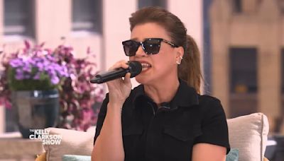 Kelly Clarkson sings pop star's song even better than the original