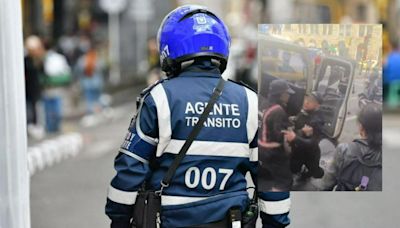 Atacaron a agentes de tránsito y operarios de grúa en el centro de Bogotá: pelea fue fuerte