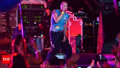 Coldplay's epic Glastonbury performance: A night to remember | English Movie News - Times of India