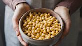 Just 1/2 cup of chickpeas has these major benefits for your heart, gut and weight
