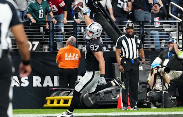 Las Vegas Raiders Tight End Michael Mayer Says Offense Is 'Simpler' Compared To Last Season