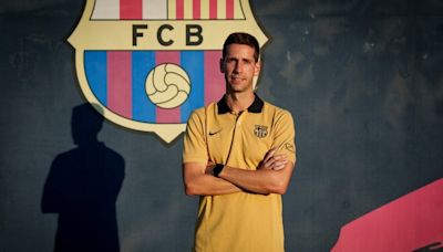 Official: Albert Sanchez appointed Barcelona Atletic manager