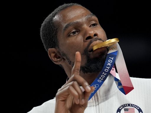 Durant returns to practice with US basketball team, 1 week before Paris Olympics