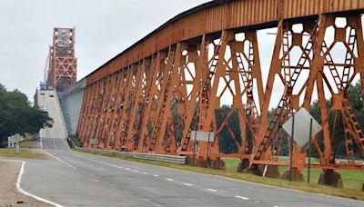 man in bridge 1