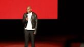 Dave Chappelle shows off his rap skills at Cincinnati festival