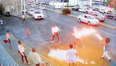 Fire breather torches members of mariachi band in brawl outside El Inferno restaurant (video)