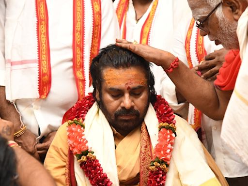 Guevara to Golwalkar: Pawan Kalyan’s one-man party has left him wide open to Hindutva