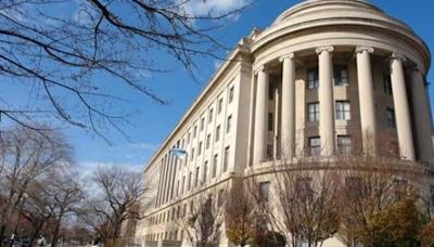 FTC Issues Sweeping Final Rule Banning Non-Competes but Broom Not Out of the Closet Yet