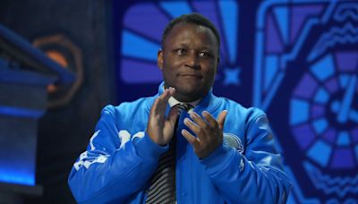 Barry Sanders reveals he had 'health scare' related to his heart last weekend