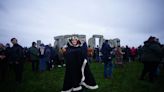 Thousands gather at Stonehenge for winter solstice