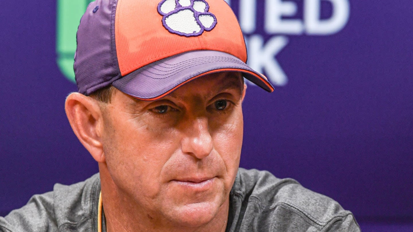 Analyst Gives Brutal Take on Clemson's Recruiting Following 5-Star's Snub