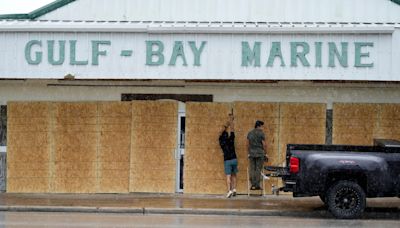 Watch view of Gulf of Mexico from Galveston as Hurricane Beryl moves toward Texas